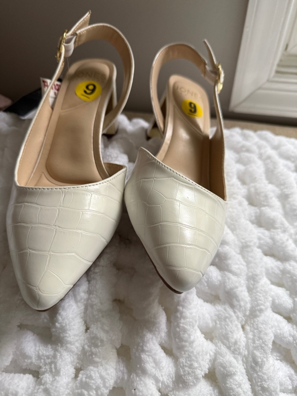 Jones New York Ivory Croc-Embossed Pointed Slingback Flats